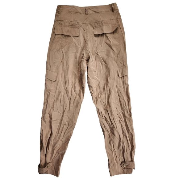 NWT Max Studio Khaki Cargo Pockets Jogger Pants; Tag says Sz 10;Fits like a 6/8. - Picture 3 of 7